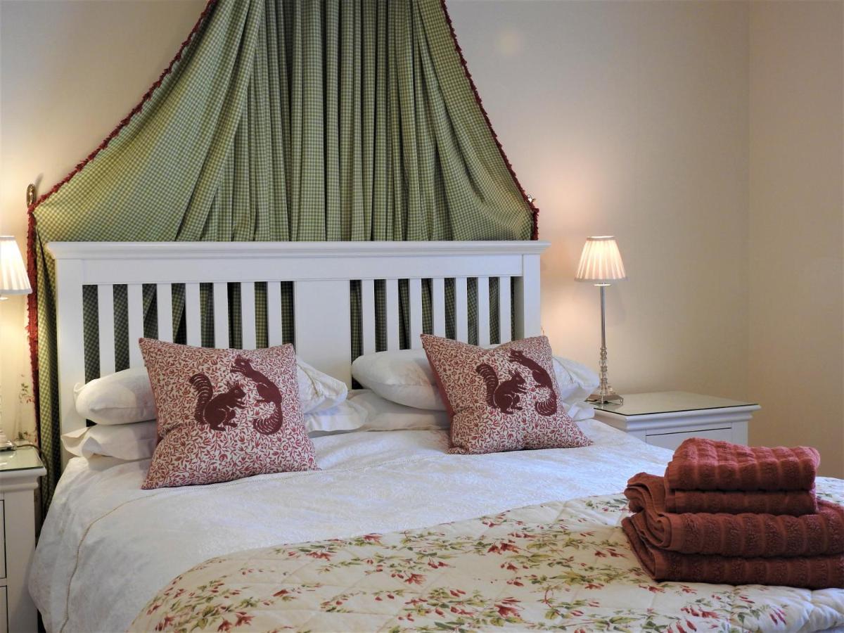 Meadow Cottage บุชมิลส์ ภายนอก รูปภาพ