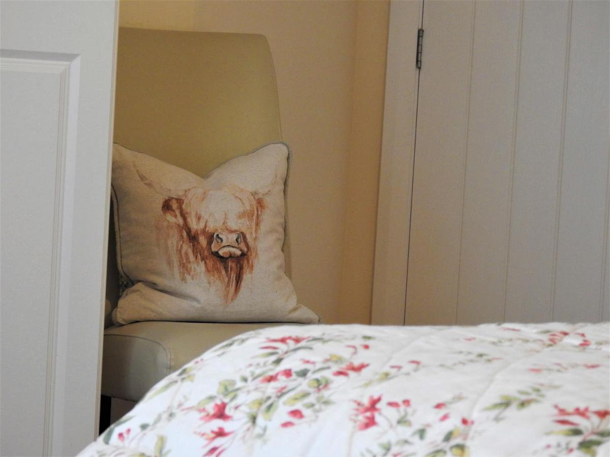 Meadow Cottage บุชมิลส์ ภายนอก รูปภาพ