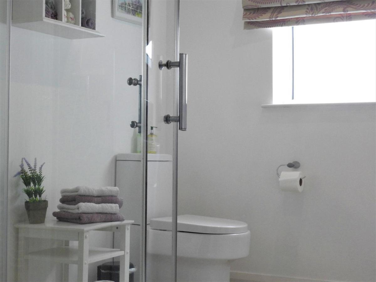 Meadow Cottage บุชมิลส์ ภายนอก รูปภาพ